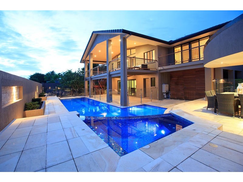 12 Melrose Close, Carindale QLD 4152