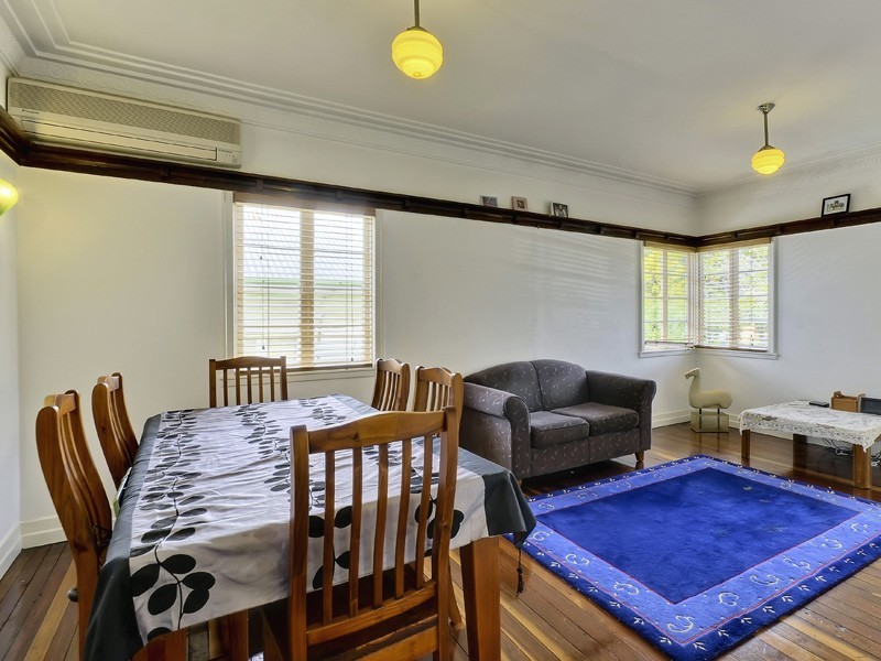 79 Norfolk Street, Coorparoo QLD 4151