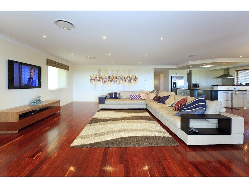 15 Claremont Street, Birkdale QLD 4159