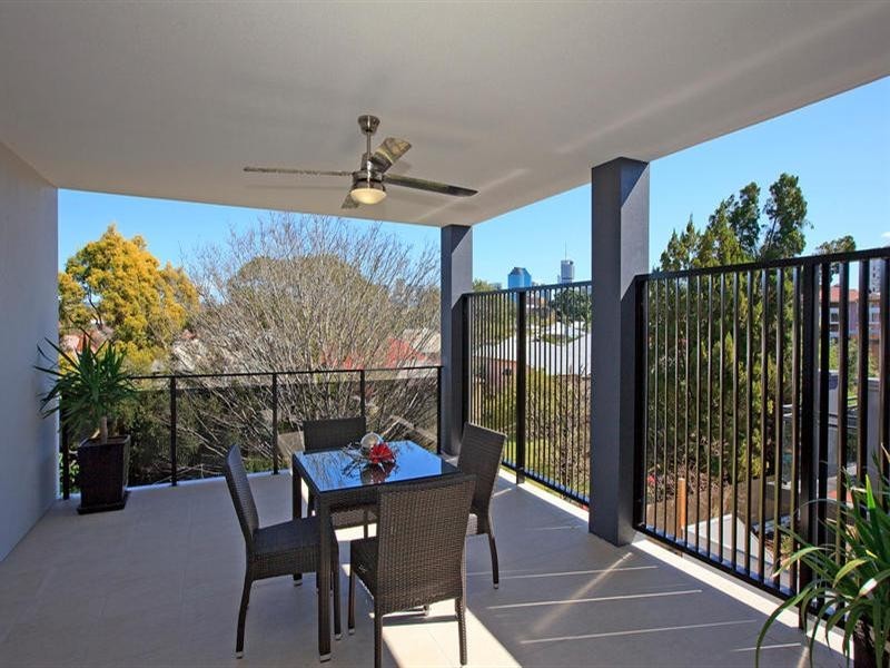 1/198 Wellington Road, Kangaroo Point QLD 4169