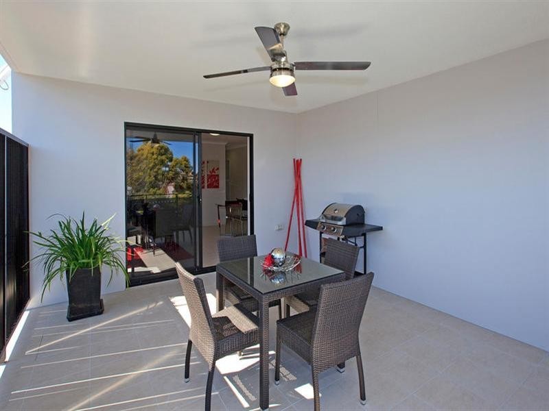 1/198 Wellington Road, Kangaroo Point QLD 4169