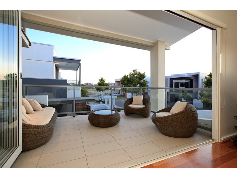 28 Addison Avenue, Bulimba QLD 4171