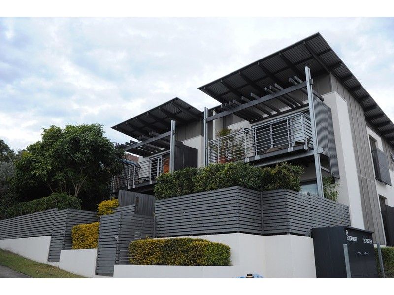 1/77 Douglas Street, Greenslopes QLD 4120