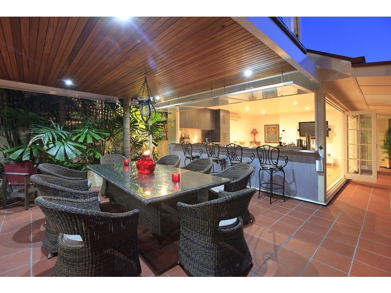 70 Laidlaw Parade, East Brisbane QLD 4169