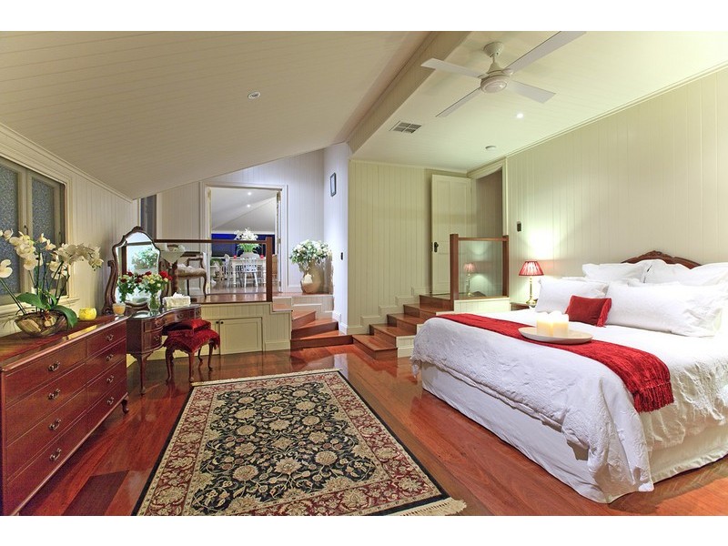 70 Laidlaw Parade, East Brisbane QLD 4169