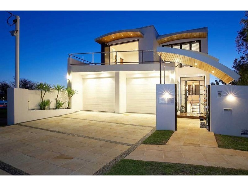 36 Gordon Street, Hawthorne QLD 4171