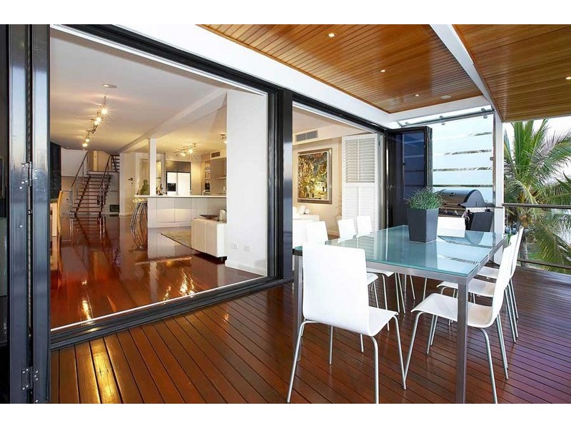 36 Gordon Street, Hawthorne QLD 4171