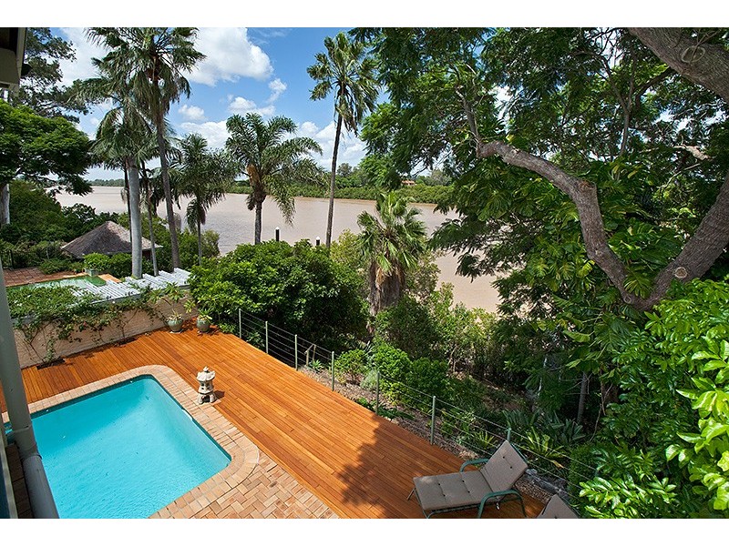 19 Ivy Street, Indooroopilly QLD 4068