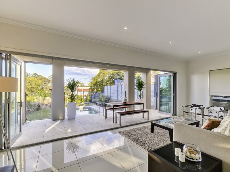 29 Taylor Street, Balmoral QLD 4171