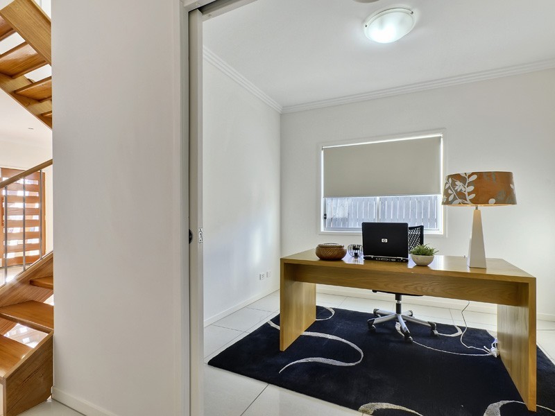 29 Taylor Street, Balmoral QLD 4171