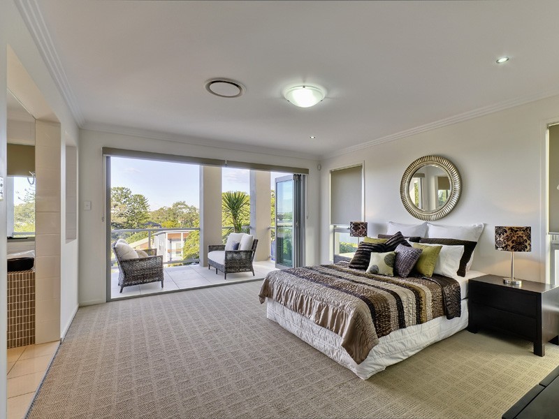 29 Taylor Street, Balmoral QLD 4171