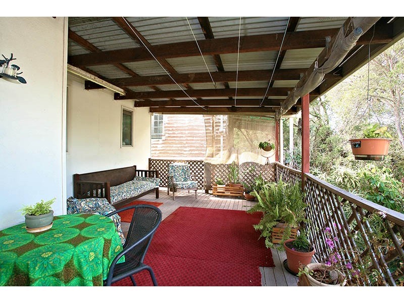 27 Burlington Street, East Brisbane QLD 4169