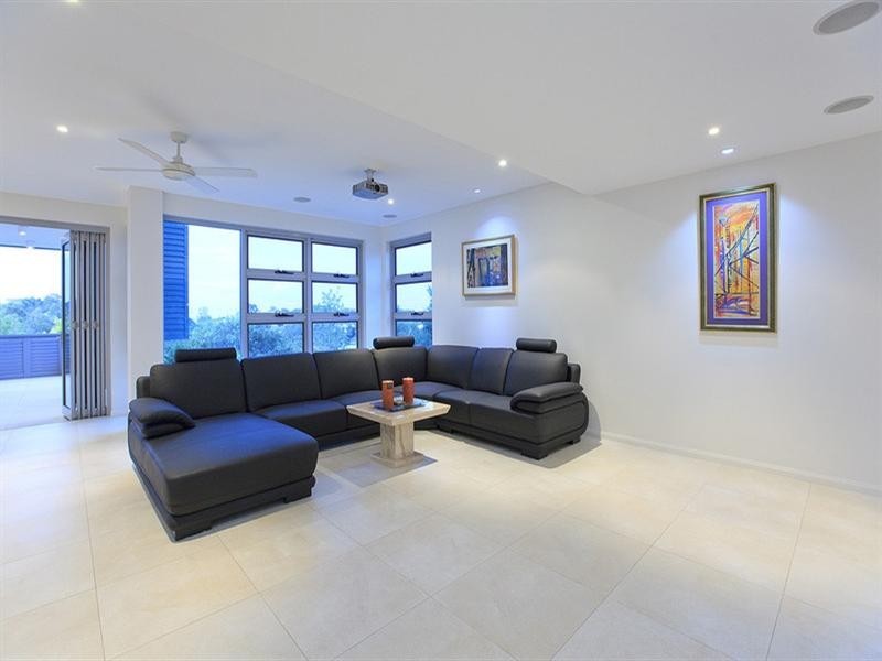 62 Main Avenue, Balmoral QLD 4171