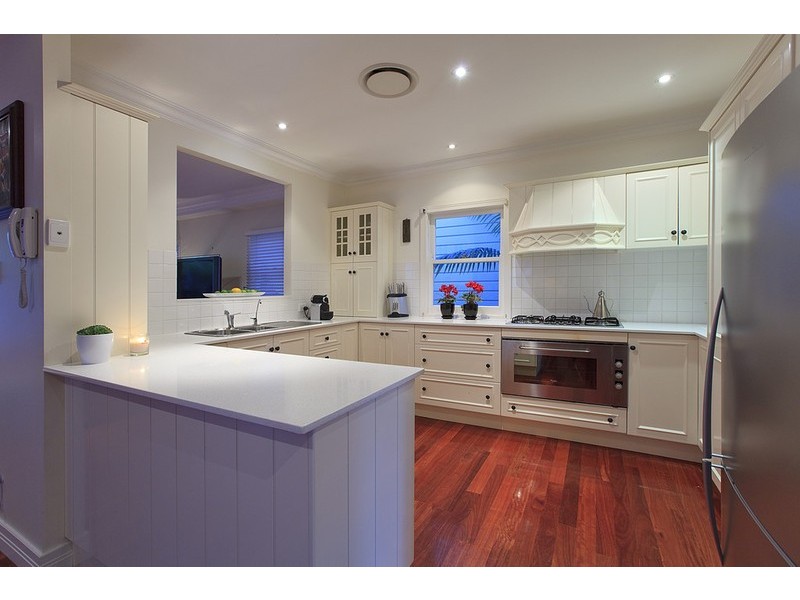 37a Arlington Street, Coorparoo QLD 4151