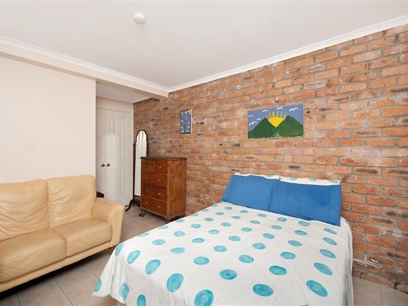 487 Old Cleveland Road, Camp Hill QLD 4152