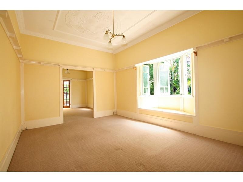 46 Miles Street, Hawthorne QLD 4171