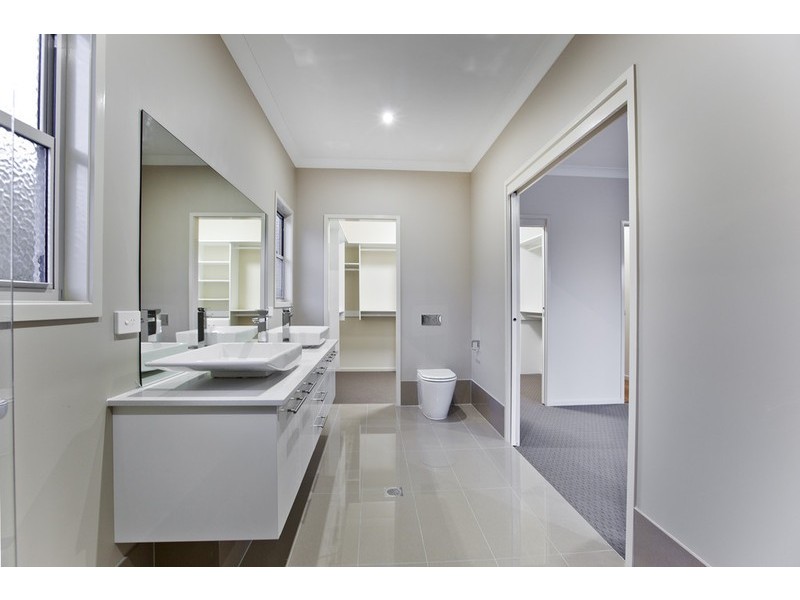141 Britannia Avenue, Morningside QLD 4170