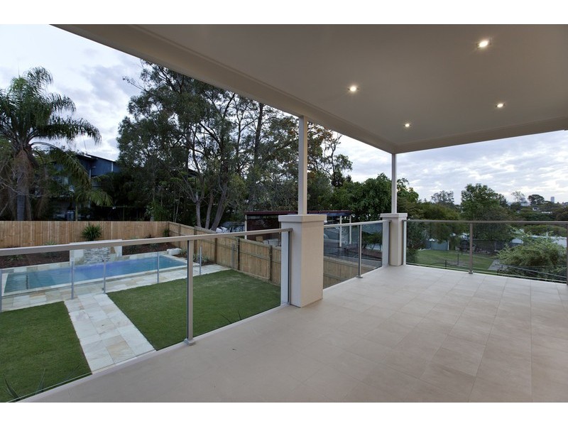 141 Britannia Avenue, Morningside QLD 4170