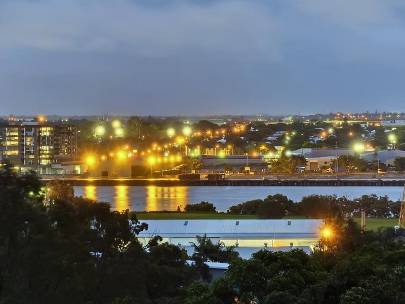 104 Fifth Avenue, Balmoral QLD 4171