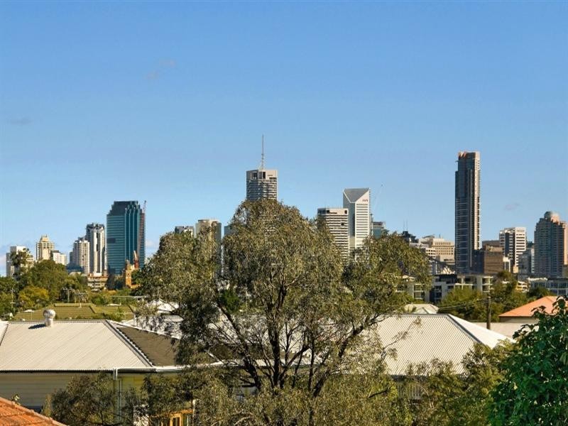 11/18 Barton Road, Hawthorne QLD 4171