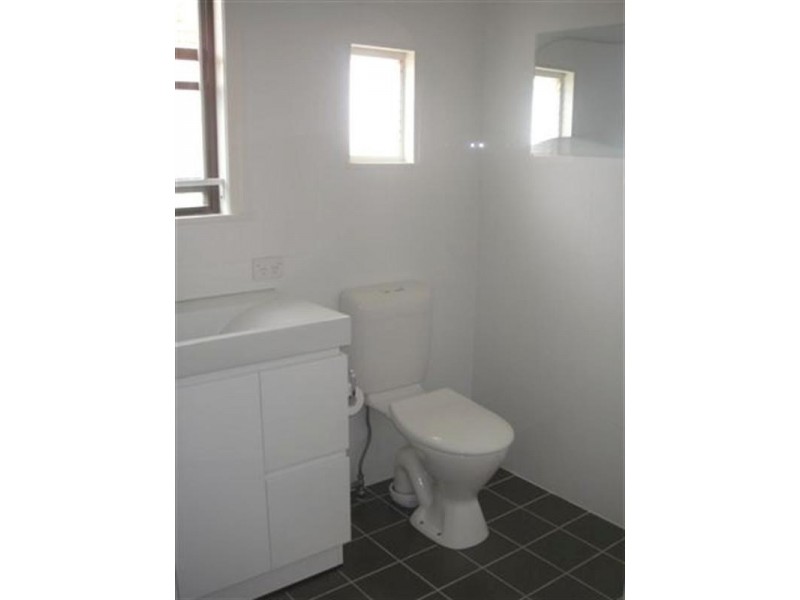 7 Delsie Street, Cannon Hill QLD 4170