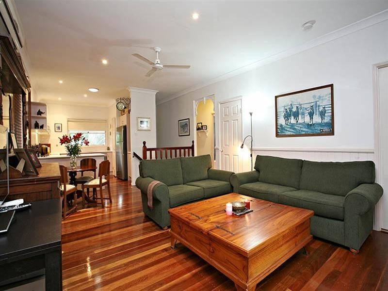 34 Ashfield Street, East Brisbane QLD 4169