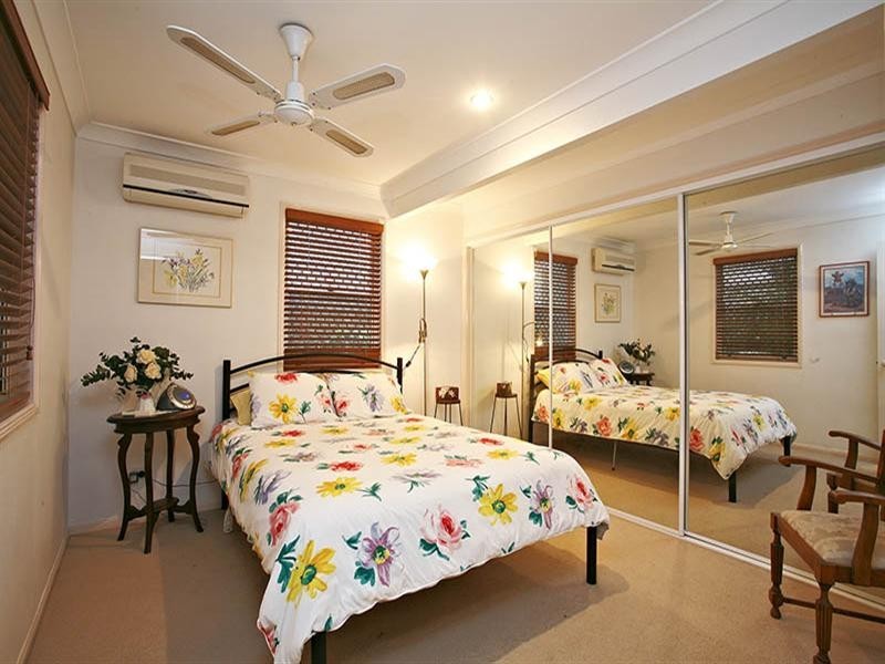 34 Ashfield Street, East Brisbane QLD 4169