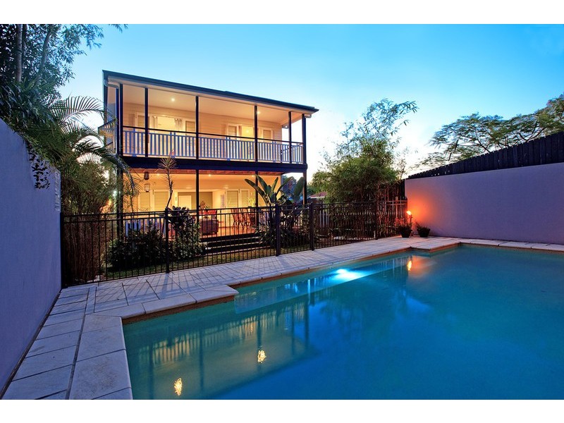 37a Arlington Street, Coorparoo QLD 4151