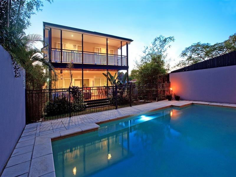 37A Arlington Street, Coorparoo QLD 4151