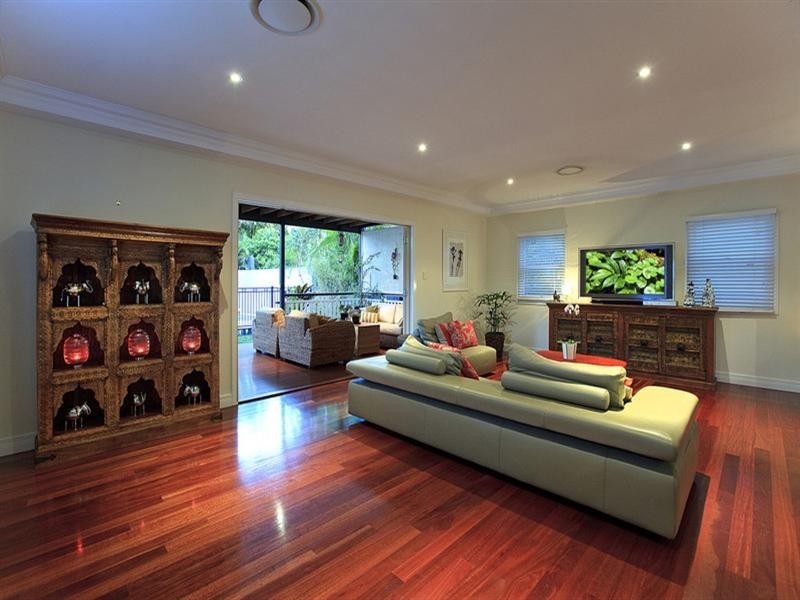 37A Arlington Street, Coorparoo QLD 4151