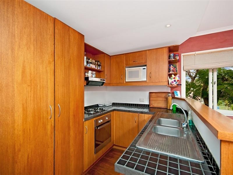 39 Elaroo Street, Morningside QLD 4170