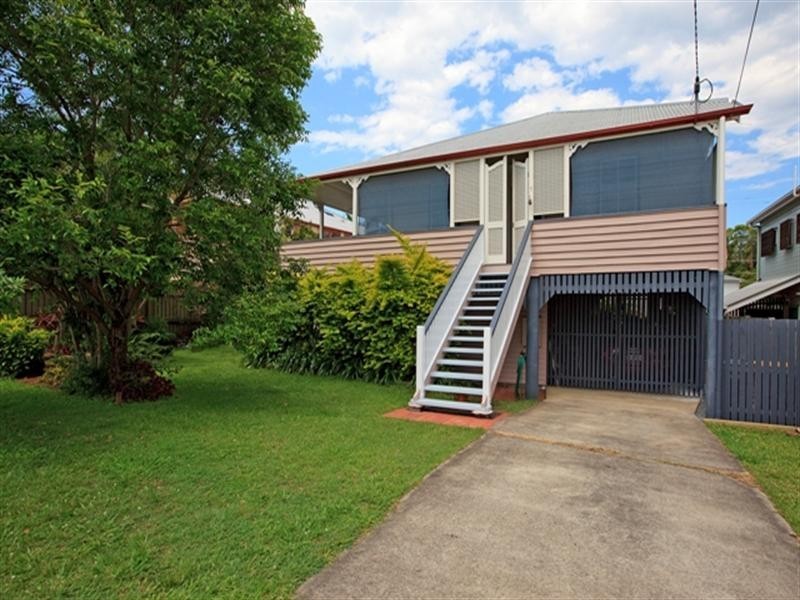 7 Govett Avenue, Hawthorne QLD 4171
