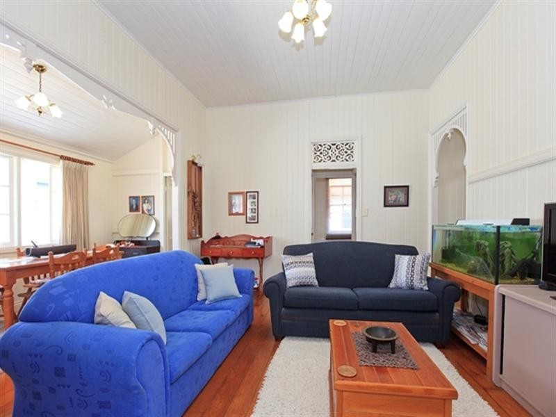 7 Govett Avenue, Hawthorne QLD 4171