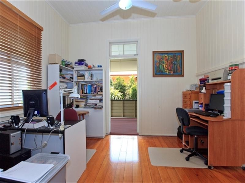 7 Govett Avenue, Hawthorne QLD 4171