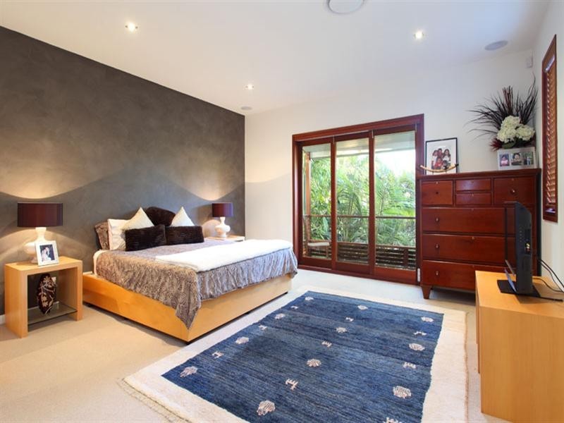 27 McDonald Street, Hawthorne QLD 4171