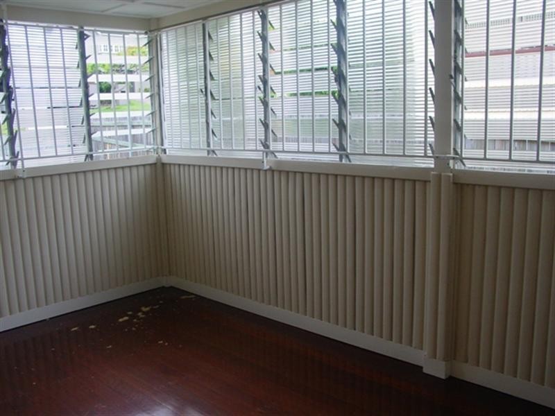 57 Lewis Street, Camp Hill QLD 4152