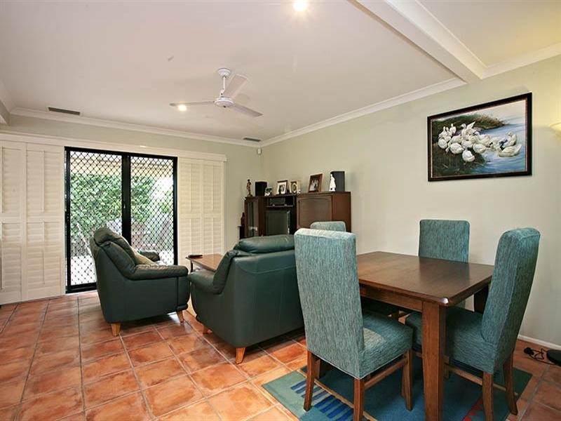 2/88 Bilyana Street, Balmoral QLD 4171