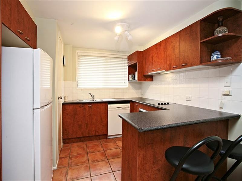 2/88 Bilyana Street, Balmoral QLD 4171