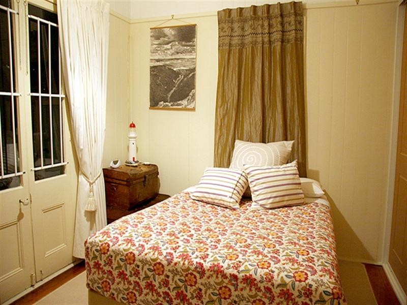 312 Wynnum Road, Norman Park QLD 4170