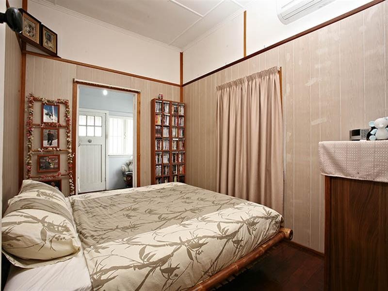 34 Longlands Street, East Brisbane QLD 4169