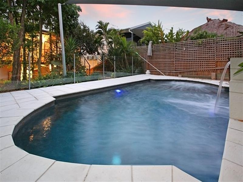 149 Macrossan Avenue, Norman Park QLD 4170