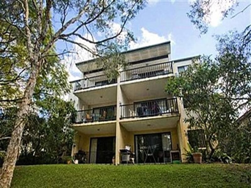 East Brisbane QLD 4169