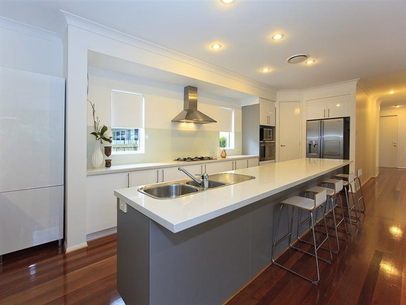 8 Lindsay Street, Hawthorne QLD 4171