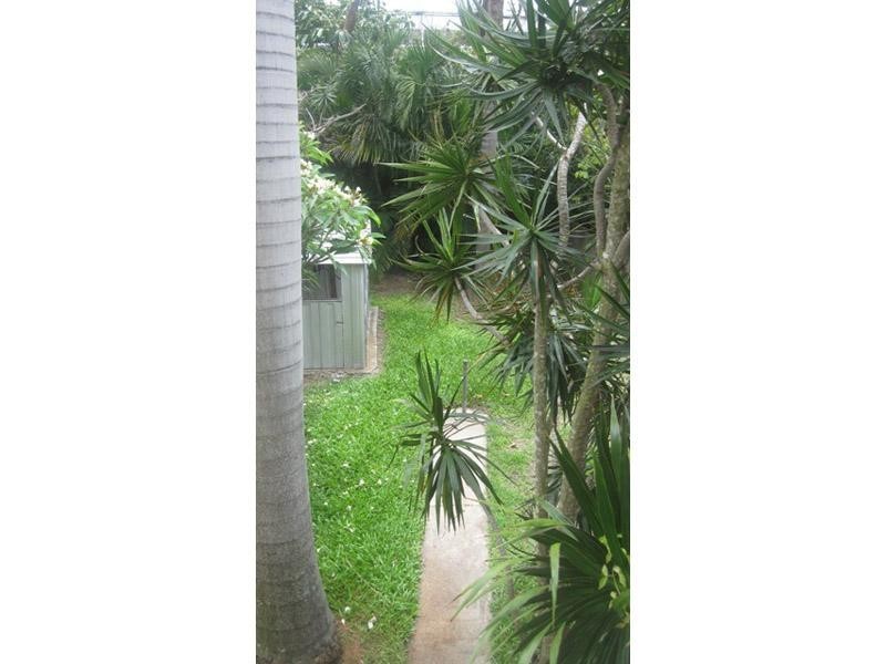 12 Potts Street, East Brisbane QLD 4169