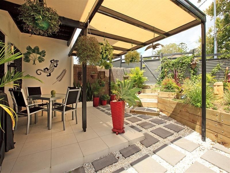 2/381 Bennetts Road, Norman Park QLD 4170