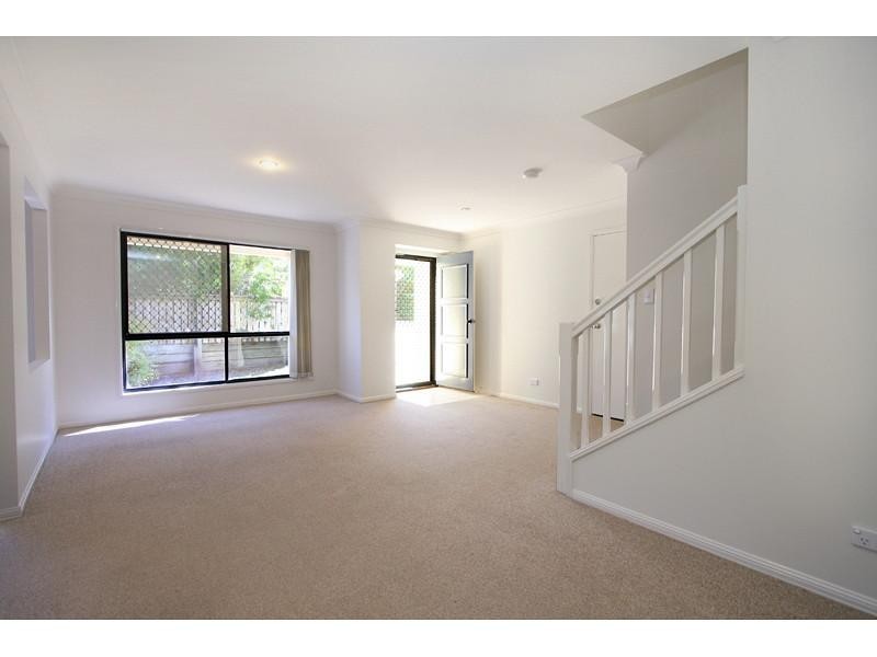 8/583 Wondall Road, Tingalpa QLD 4173