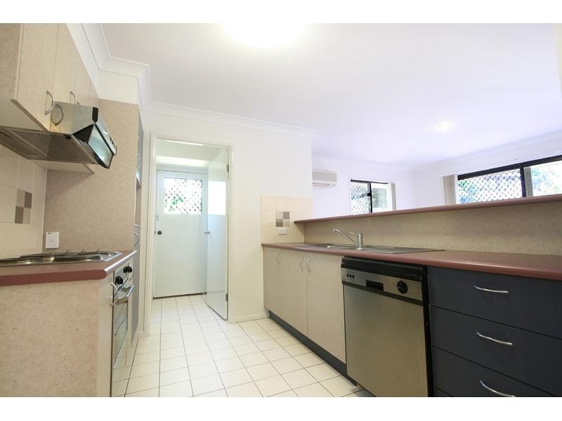 8/583 Wondall Road, Tingalpa QLD 4173