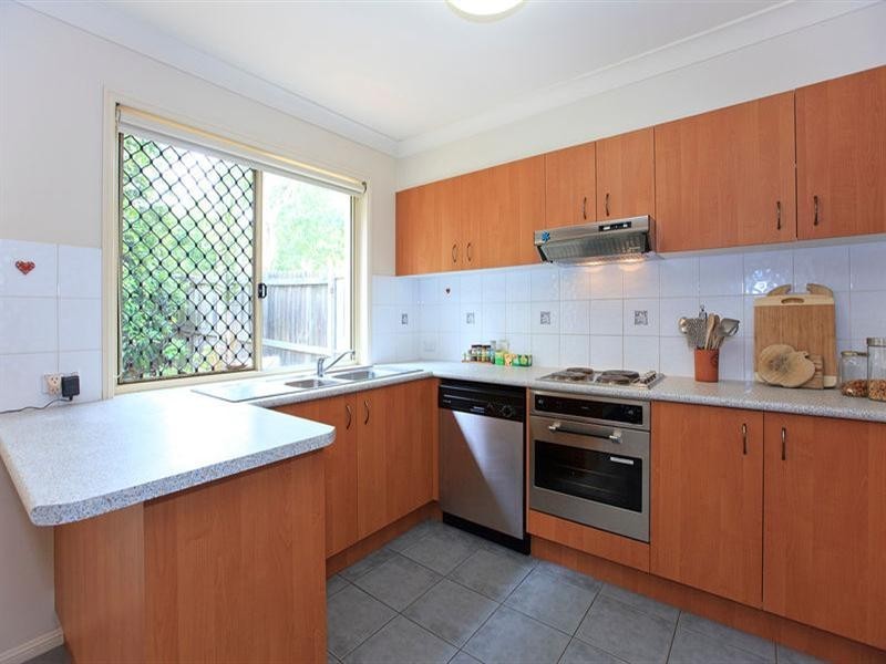 24/81 Network Drive, Wynnum West QLD 4178