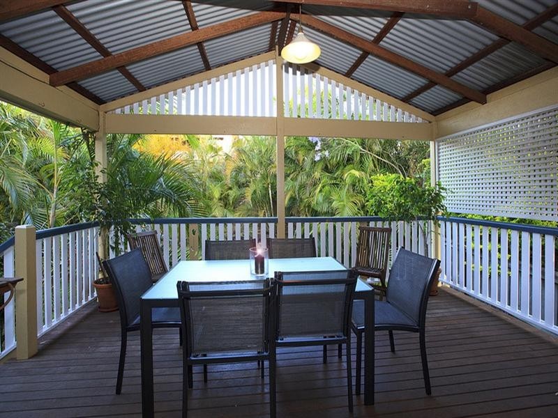 11 Collings Street, Balmoral QLD 4171