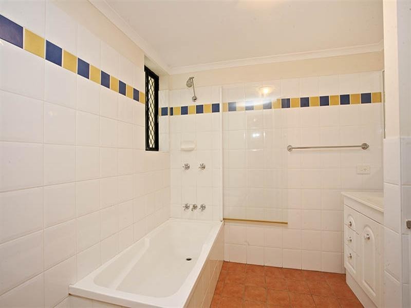 1/42 Longlands Street, East Brisbane QLD 4169